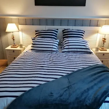 Les Deux Vagues Frühstückspension 4*