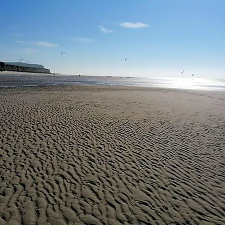 Les Deux Vagues Panzió Sangatte